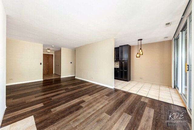 6020 Oakwood Dr Unit 2A, Lisle, IL 60532 - photo 4
