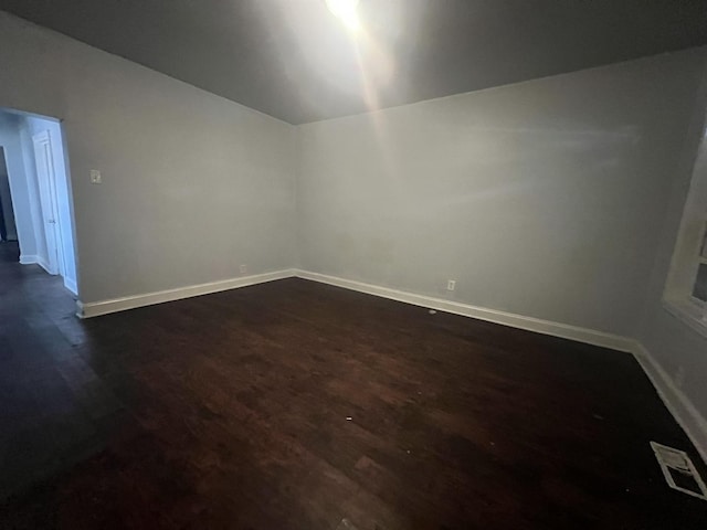 8623 S Manistee Ave, Chicago, IL 60617 - photo 3