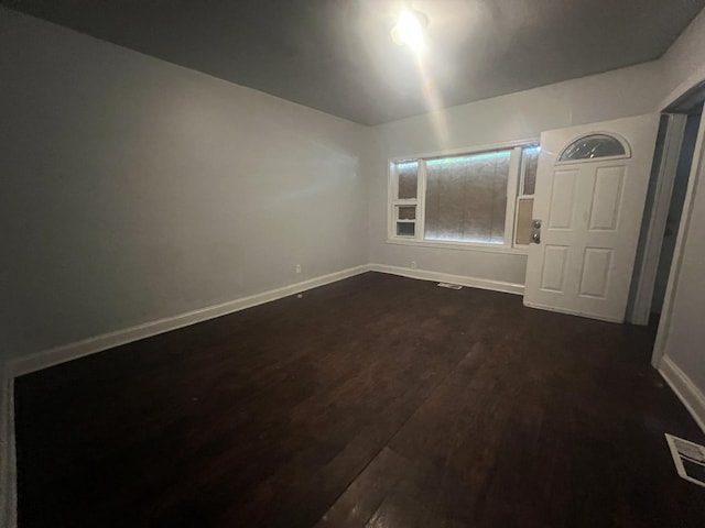 8623 S Manistee Ave, Chicago, IL 60617 - photo 4