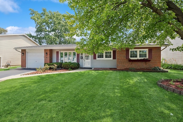 7325 Northway Dr, Hanover Park, IL 60133 - photo 2