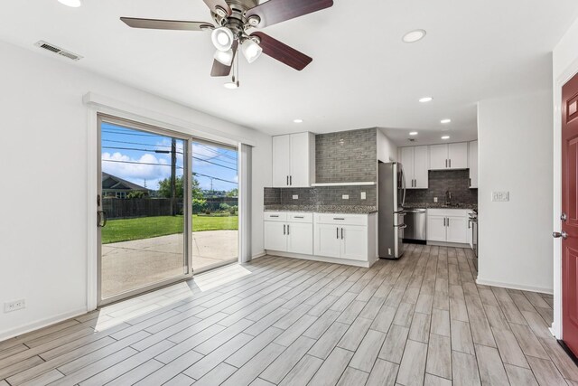 7325 Northway Dr, Hanover Park, IL 60133 - photo 9