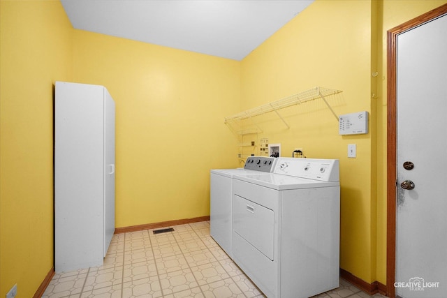 2530 Biltmore Cir, Aurora, IL 60503 - photo 12