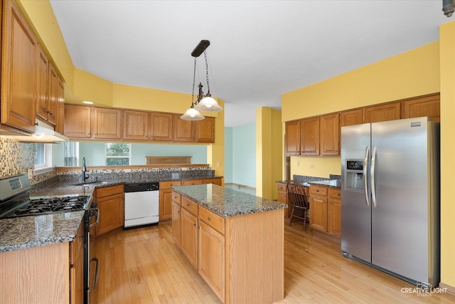 2530 Biltmore Cir, Aurora, IL 60503 - photo 8
