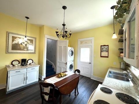 606 N Center St, Clinton, IL 61727 - photo 14