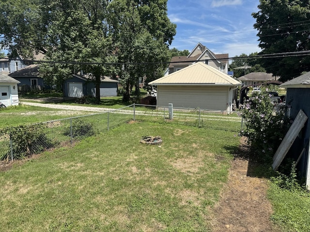 606 N Center St, Clinton, IL 61727 - photo 33