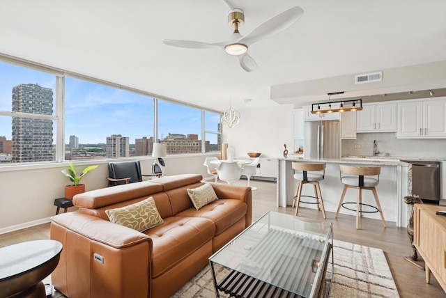 6301 N Sheridan Rd Unit 11G, Chicago, IL 60660 - photo 2