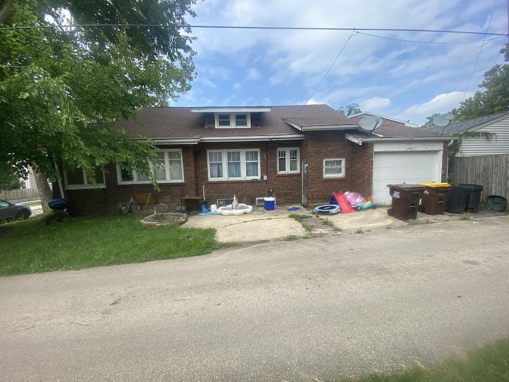 112 12th St, Rockford, IL 61104 - photo 4
