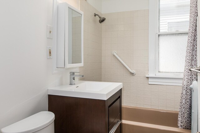 3642 N Sawyer Ave, Chicago, IL 60618 - photo 9