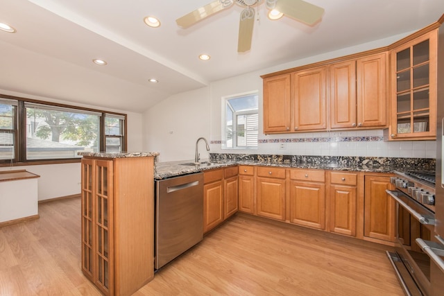 3642 N Sawyer Ave, Chicago, IL 60618 - photo 10