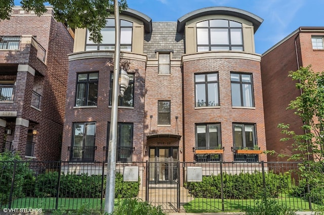 2717 N Southport Ave Unit 2N, Chicago, IL 60614 - photo 1