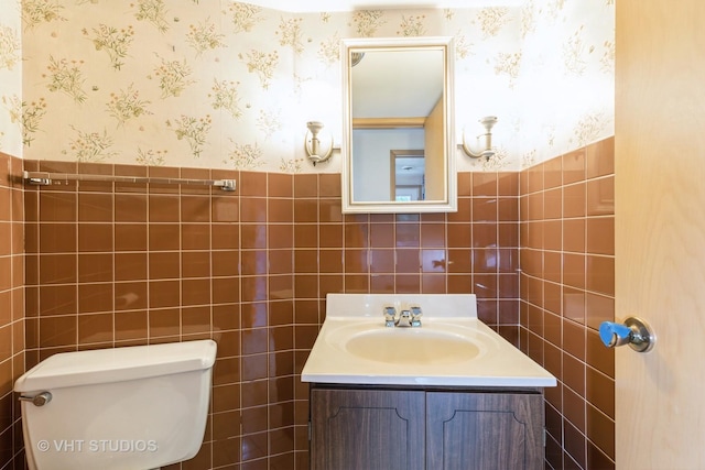 818 Thomas St, Chicago Heights, IL 60411 - photo 16