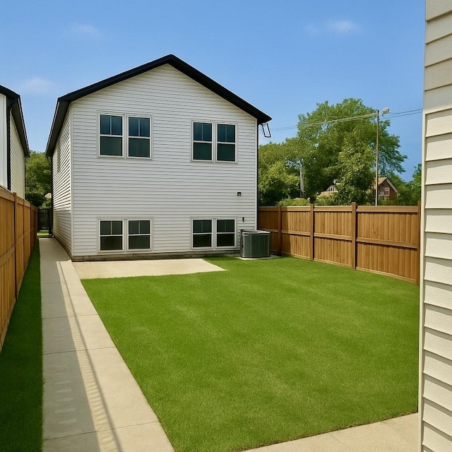 559 N Springfield Ave, Chicago, IL 60624 - photo 3