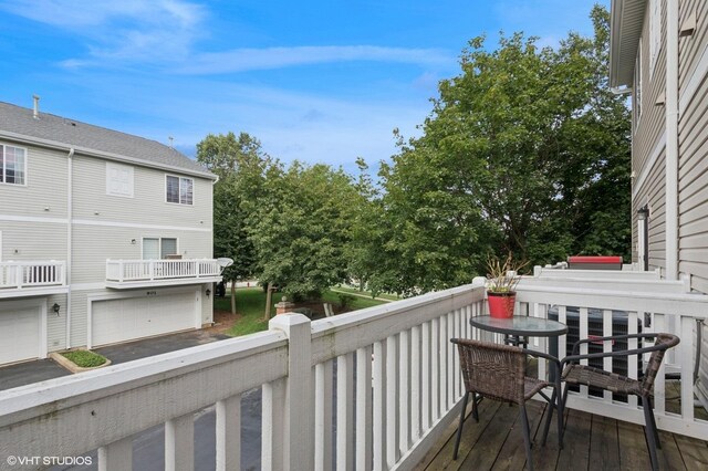 983 Mayfair Ct, Elk Grove Village, IL 60007 - photo 15