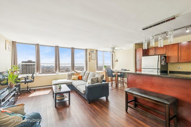 655 W Irving Park Rd Unit 4303, Chicago, IL 60613 - photo 4