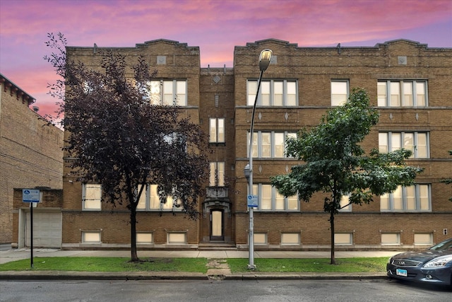 7431 N Hoyne Ave Unit G, Chicago, IL 60645 - photo 1