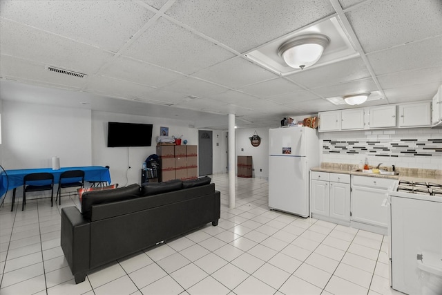 7431 N Hoyne Ave Unit G, Chicago, IL 60645 - photo 5