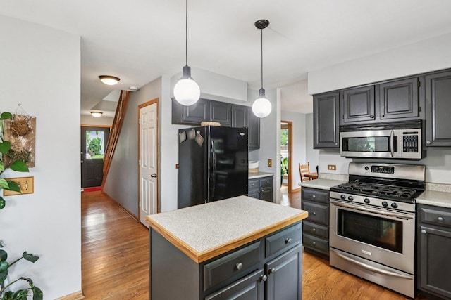 2101 Red Barn Ct, Woodstock, IL 60098 - photo 18