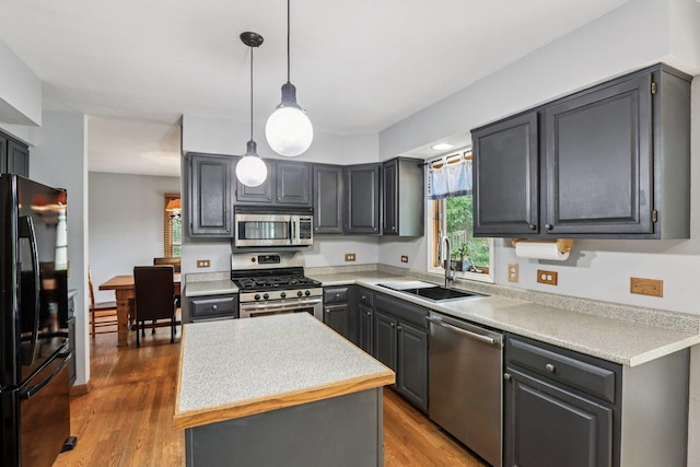 2101 Red Barn Ct, Woodstock, IL 60098 - photo 8