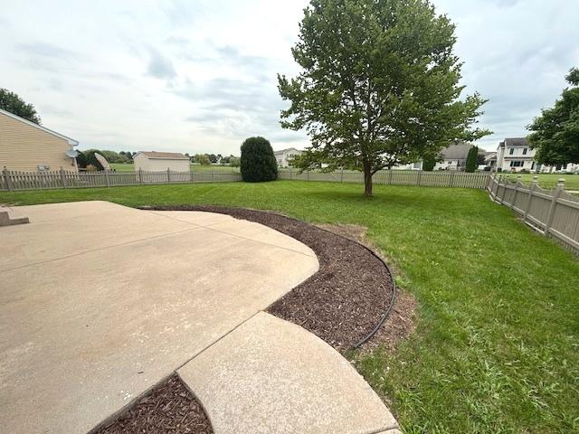 1600 Donegal Dr, Minooka, IL 60447 - photo 21