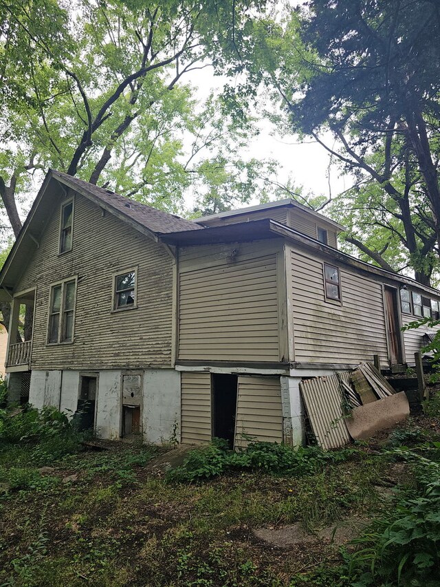 904 Walnut Ave, Dixon, IL 61021 - photo 3