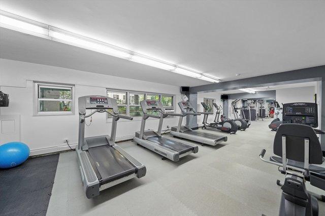 4950 N Marine Dr Unit 1105, Chicago, IL 60640 - photo 24