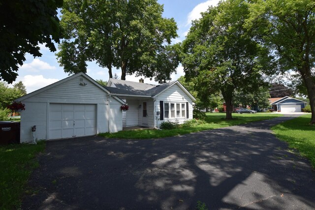 710 N Taylor St, Marengo, IL 60152 - photo 25