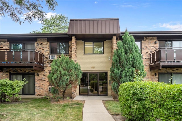 2618 N Windsor Dr Unit 102, Arlington Heights, IL 60004 - photo 1