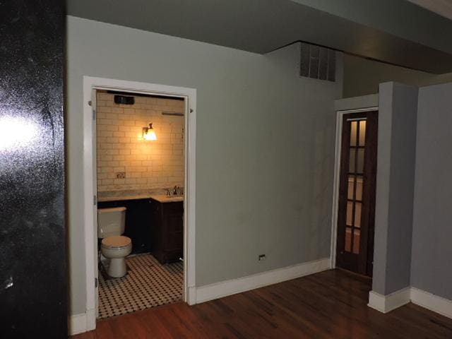 165 N Canal St Unit 719, Chicago, IL 60606 - photo 16