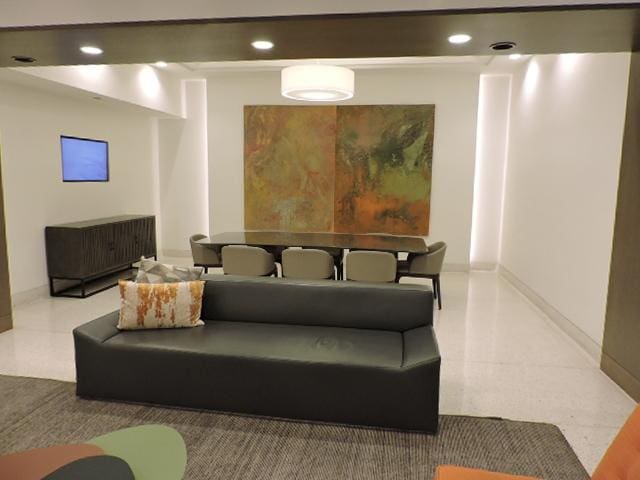 165 N Canal St Unit 719, Chicago, IL 60606 - photo 5