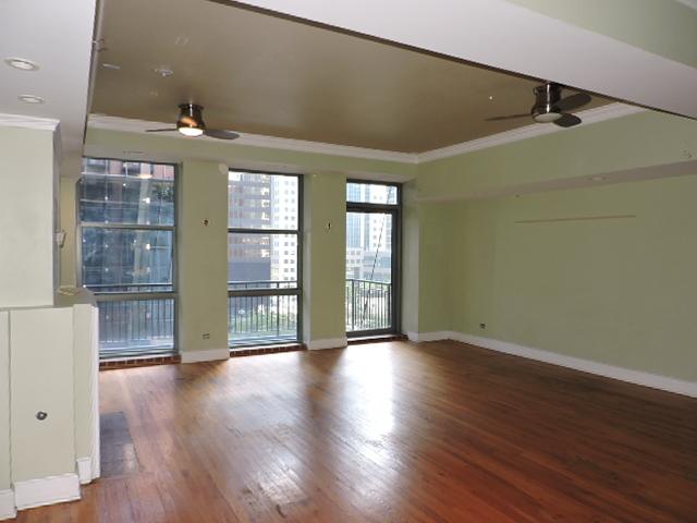 165 N Canal St Unit 719, Chicago, IL 60606 - photo 9