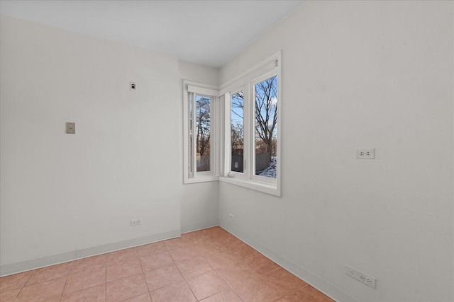 2046 Saint Johns Ave Unit 2E, Highland Park, IL 60035 - photo 8