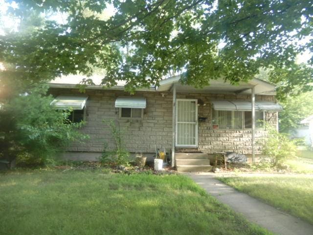 2642 E Melbrook Dr, Kankakee, IL 60901 - photo 2