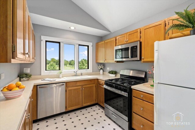 301 University Ln Unit A, Elk Grove Village, IL 60007 - photo 16