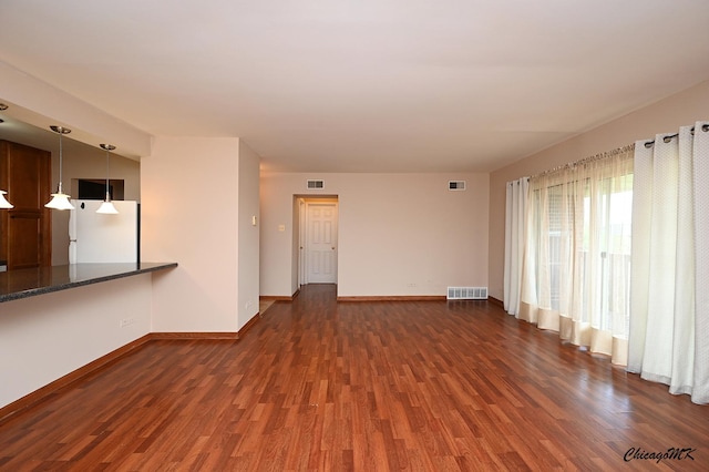 675 Grove Dr Unit 409, Elk Grove Village, IL 60007 - photo 4
