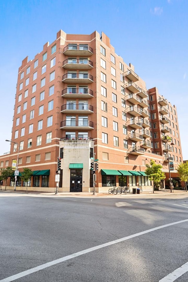 515 Main St Unit 709, Evanston, IL 60202 - photo 1