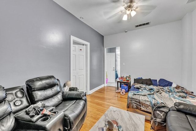 5721 S Hermitage Ave, Chicago, IL 60636 - photo 2