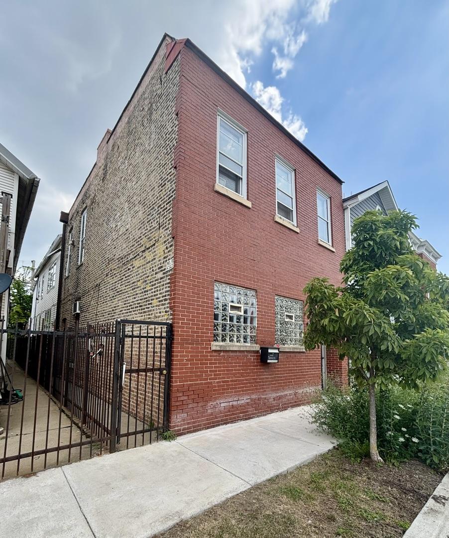 2312 W Grand Ave, Chicago, IL 60612 - photo 3