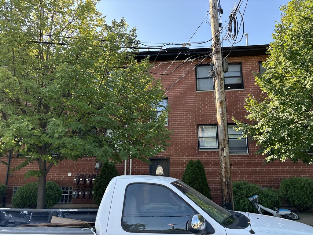 1431 W 108th St Unit C, Chicago, IL 60643 - photo 4