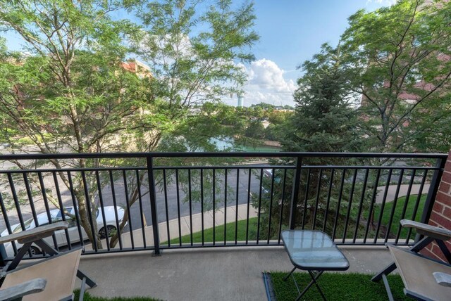 1210 N Foxdale Dr Unit 105, Addison, IL 60101 - photo 24