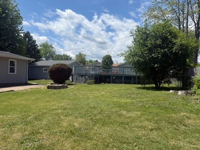 528 Ivy Ct, Round Lake Beach, IL 60073 - photo 11