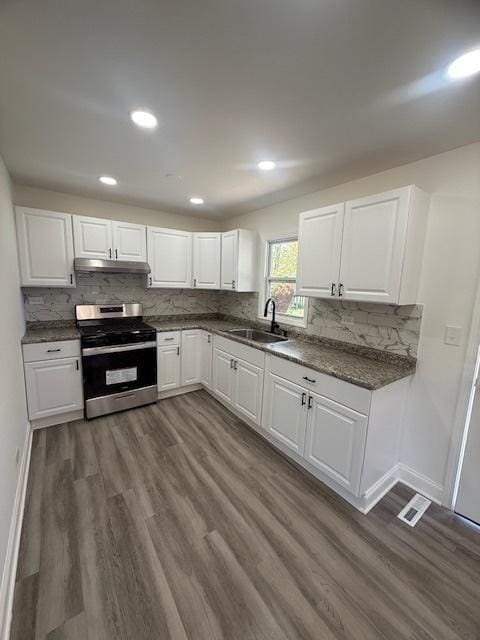 528 Ivy Ct, Round Lake Beach, IL 60073 - photo 17