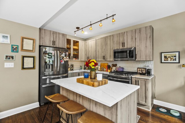 1210 W Roscoe St Unit 2, Chicago, IL 60657 - photo 5