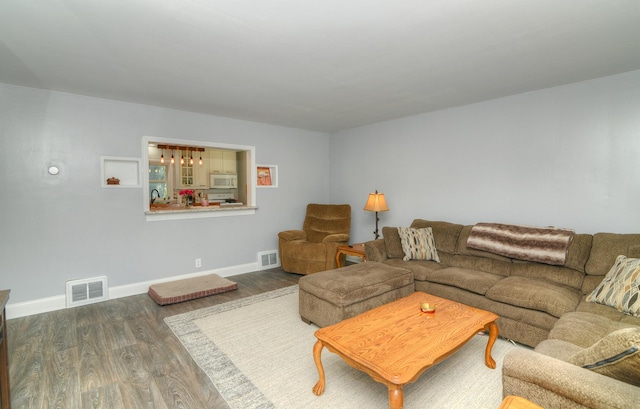385 E Lincoln St, Sycamore, IL 60178 - photo 4