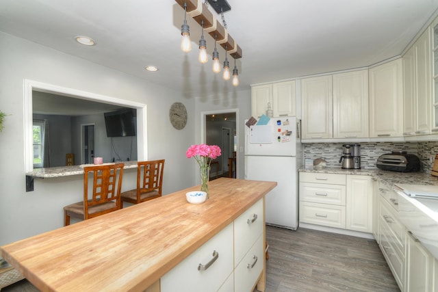 385 E Lincoln St, Sycamore, IL 60178 - photo 6