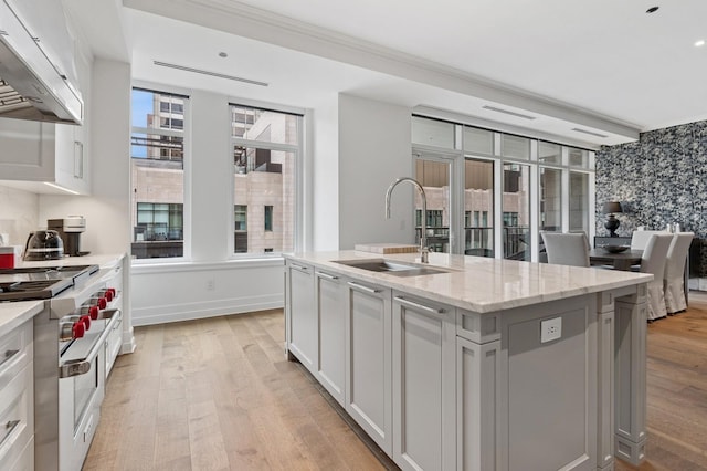 435 N Michigan Ave Unit 612, Chicago, IL 60611 - photo 8