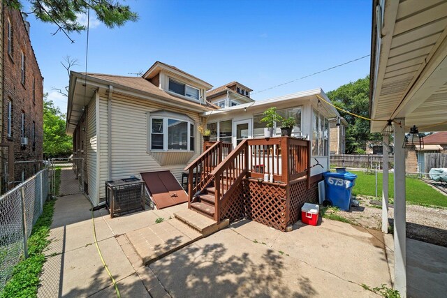 6739 S Rockwell St, Chicago, IL 60629 - photo 27