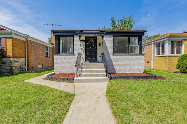 12534 S Racine Ave, Calumet Park, IL 60827 - photo 1