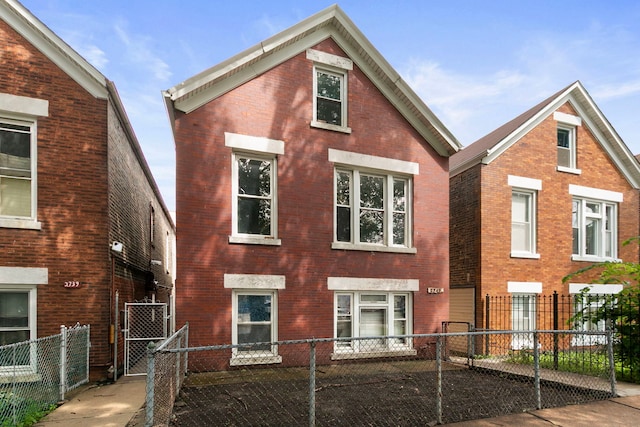 2743 S Sawyer Ave, Chicago, IL 60623 - photo 1