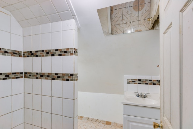 2743 S Sawyer Ave, Chicago, IL 60623 - photo 5
