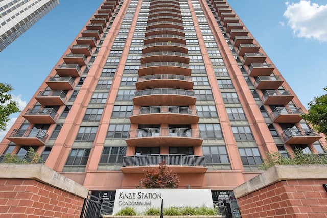 330 N Jefferson St Unit 1002, Chicago, IL 60661 - photo 1